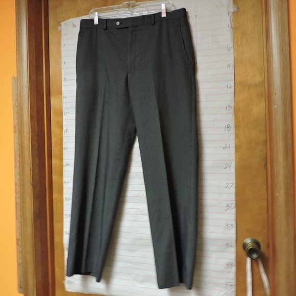 J. FERRAR 3 pc suit sz L  measurements in description, GRAY w/ white pin stripes - Picture 9 of 10